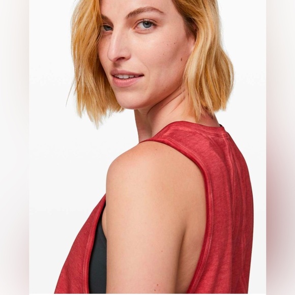 Lululemon Muscle Love Crop Tank *Fade in Washed Brick Rose W1BP9S - Picture 2 of 9